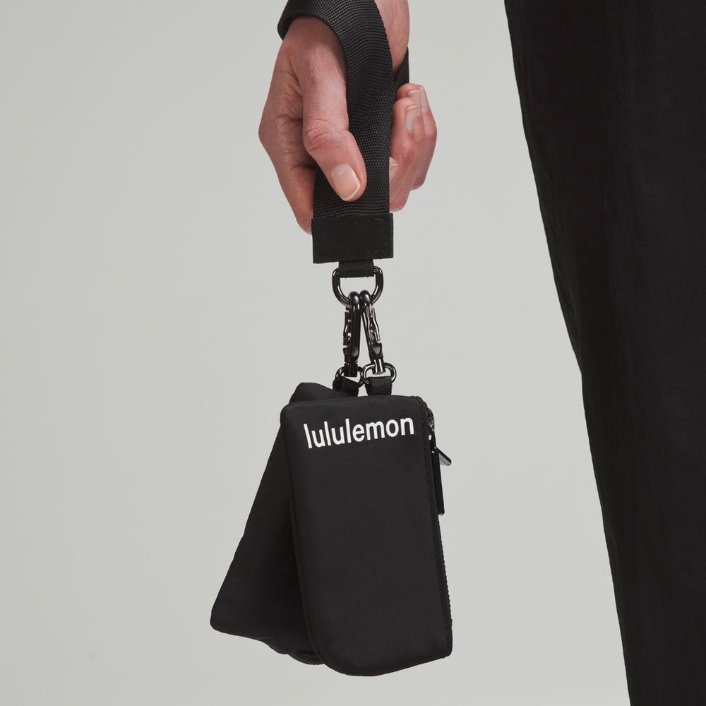 *NEW* Lululemon Dual Pouch Wrislet